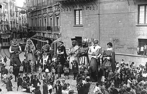 Gigantes en 1931. Fotografía: HERALDO DE ARAGÓN