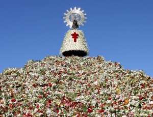 Virgen del Pilar - Manto de Flores