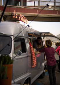 FOTO: http://www.plateselector.com/citroen-plateselector-food-tour/
