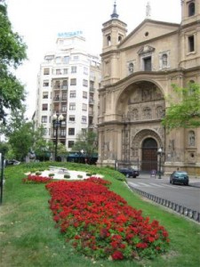Reloj glorieta de Santa Engracia. FOTO: http://zaragozando.blogia.com/