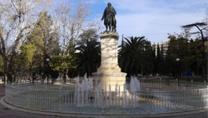 Escultura Ramón Pignatelli. Zaragoza.